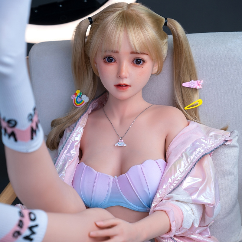 Búp bê tình dục Tiểu Ngọc nằm nệm gợi tình Búp bê tình dục Tiểu Ngọc nằm nệm gợi tình