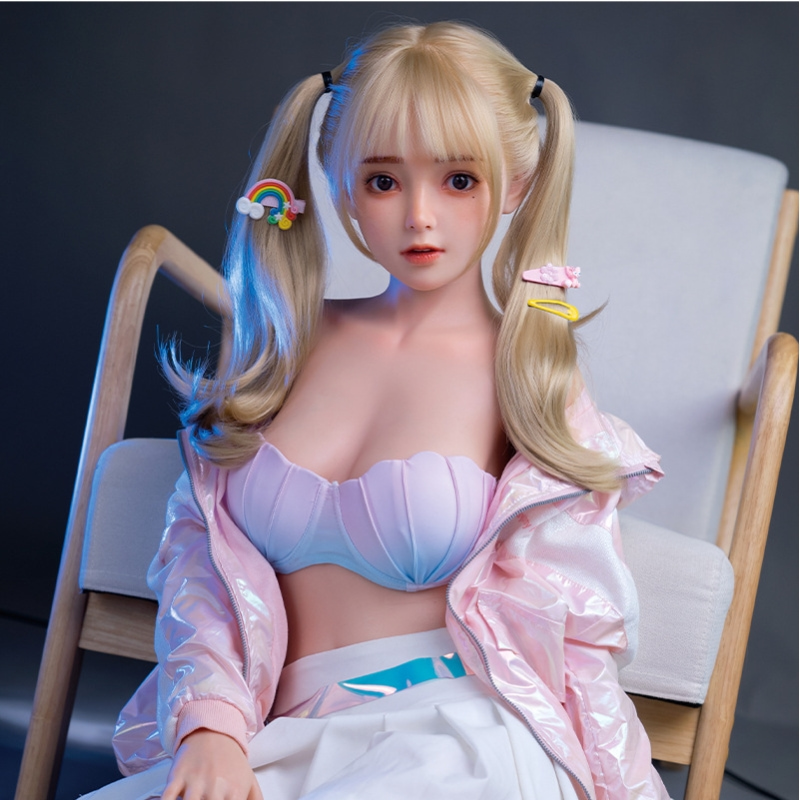 Búp bê tình dục Tiểu Ngọc ngồi tựa ghế ngọt ngào Búp bê tình dục Tiểu Ngọc ngồi tựa ghế ngọt ngào